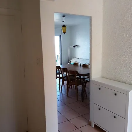 Flat يانكا