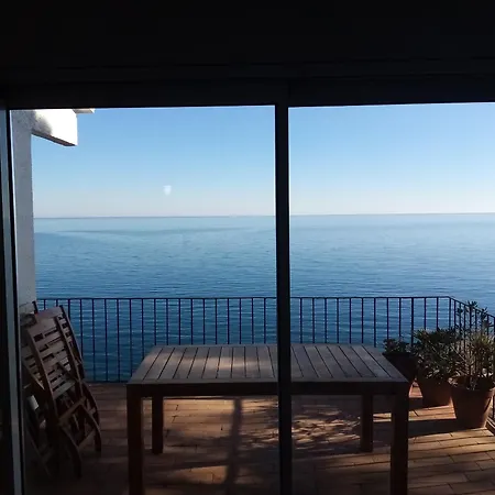 Premiere Ligne Sur Holiday home